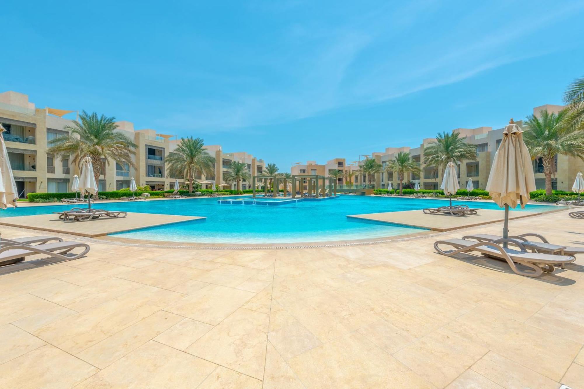 Apartment Elegant With Pool And Access
