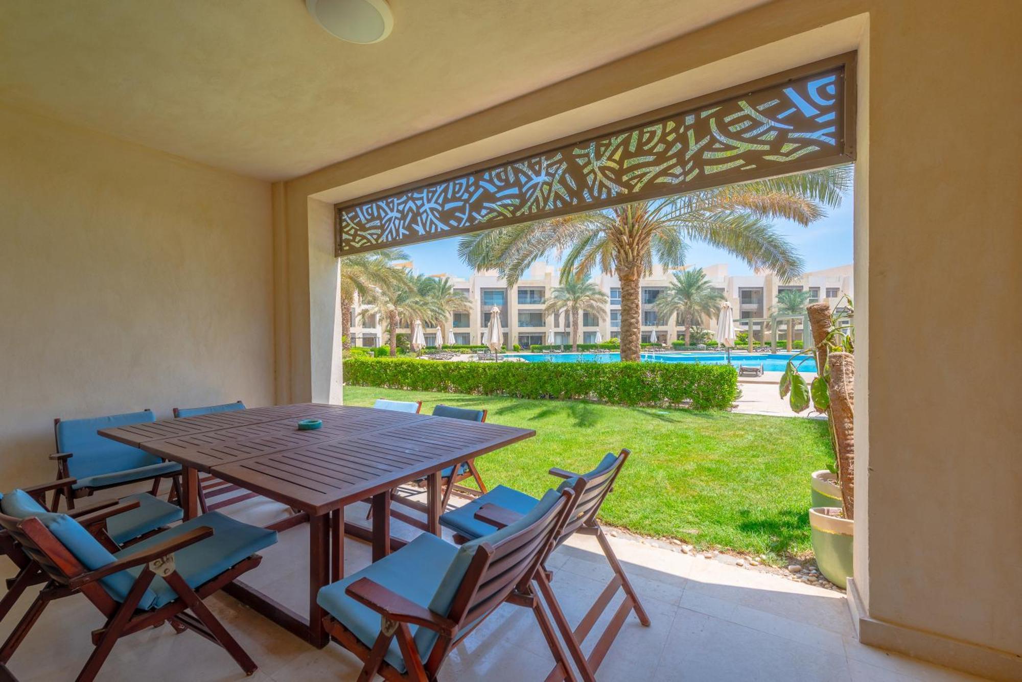 Apartment Elegant With Pool And Access *