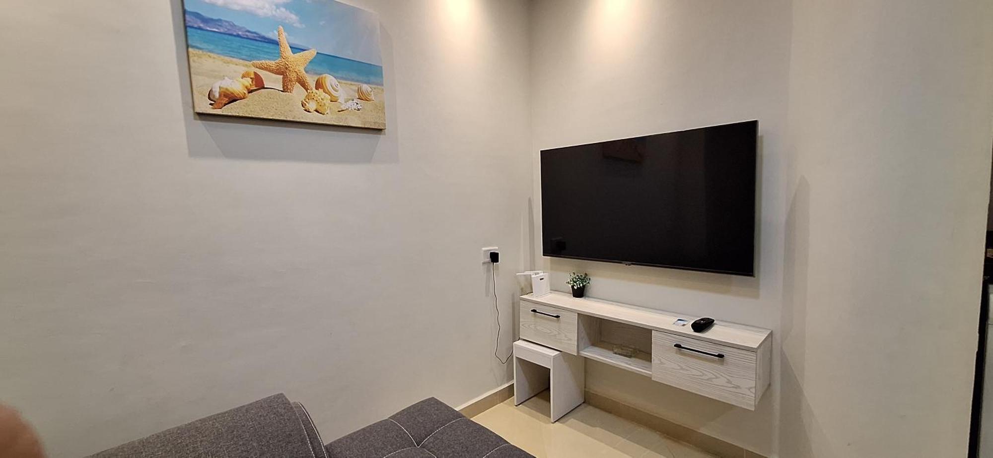 Cozy 1br In Princess With Pools & Private *