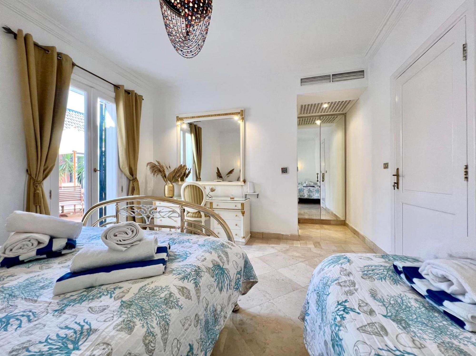 Hill Venezia El Gouna: Pool, & Wifi Hurghada