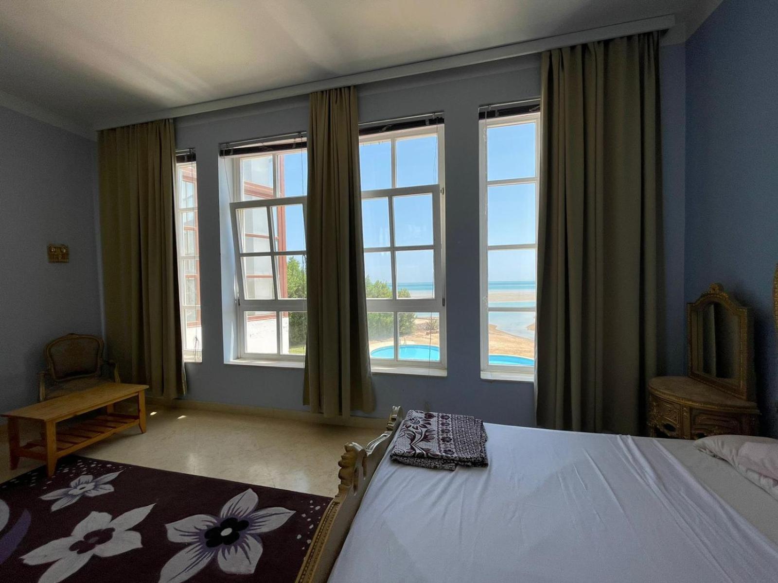 White Phase2 - Elgouna 5bd
