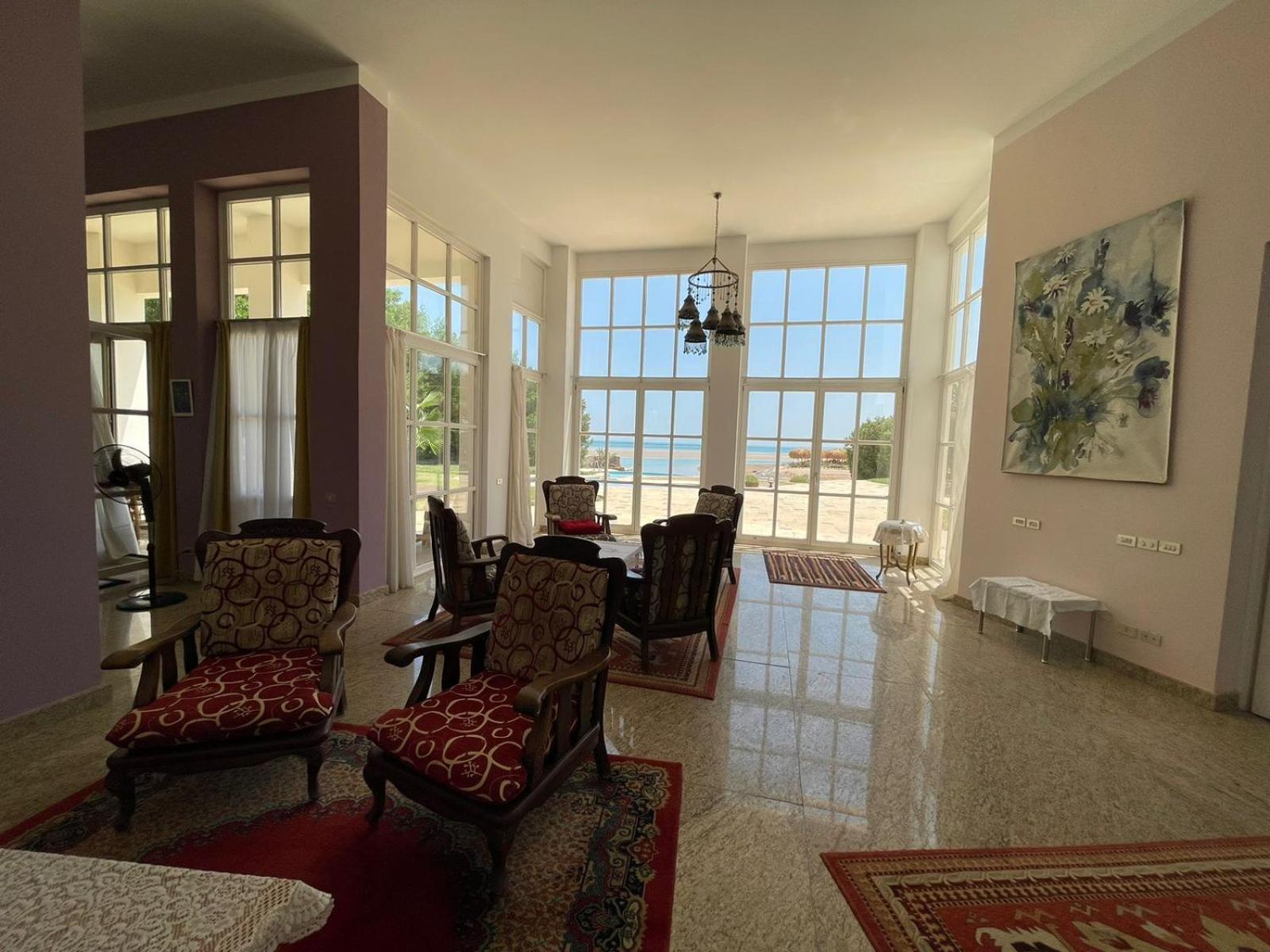Villa White Phase2 - Elgouna 5bd *