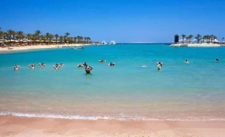 Mirage Bay And Aqua Park #apartment *