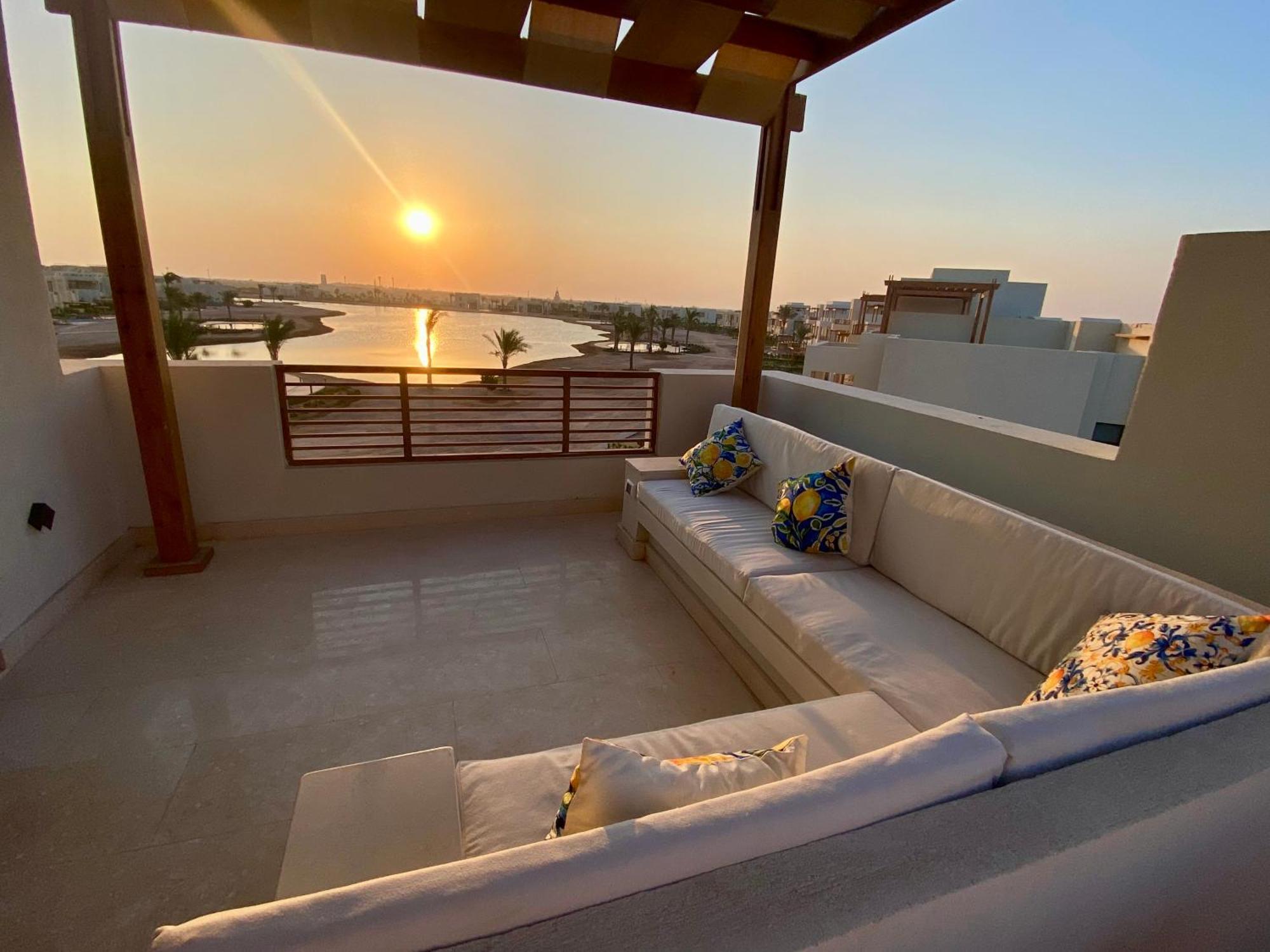 Apartamento Sunrise To Sunset Rooftop Panorama - El Gouna Shedwan