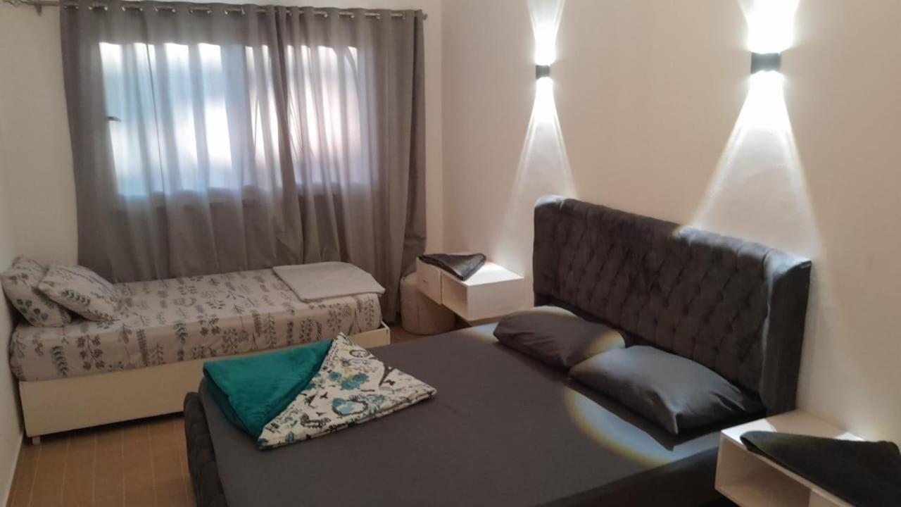Appartement Sea View , In Center Front Of The Sea F 10 Hurghada