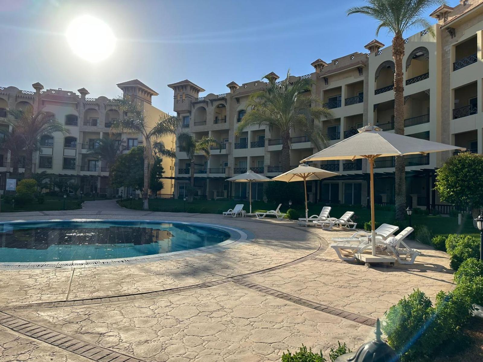 Al Saraya Sahl Hasheesh *