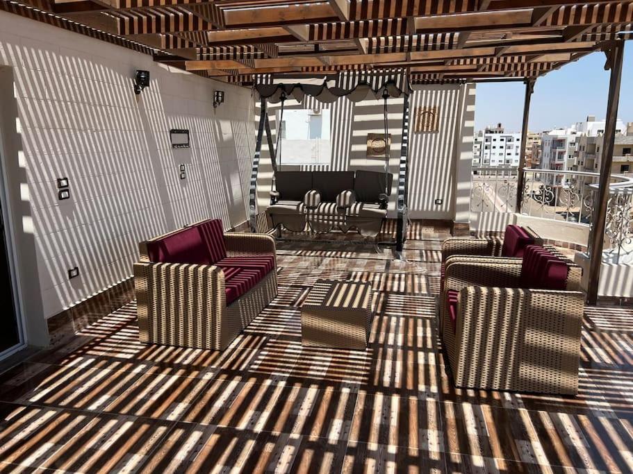 Sea Waves Duplex Apartment Hurghada