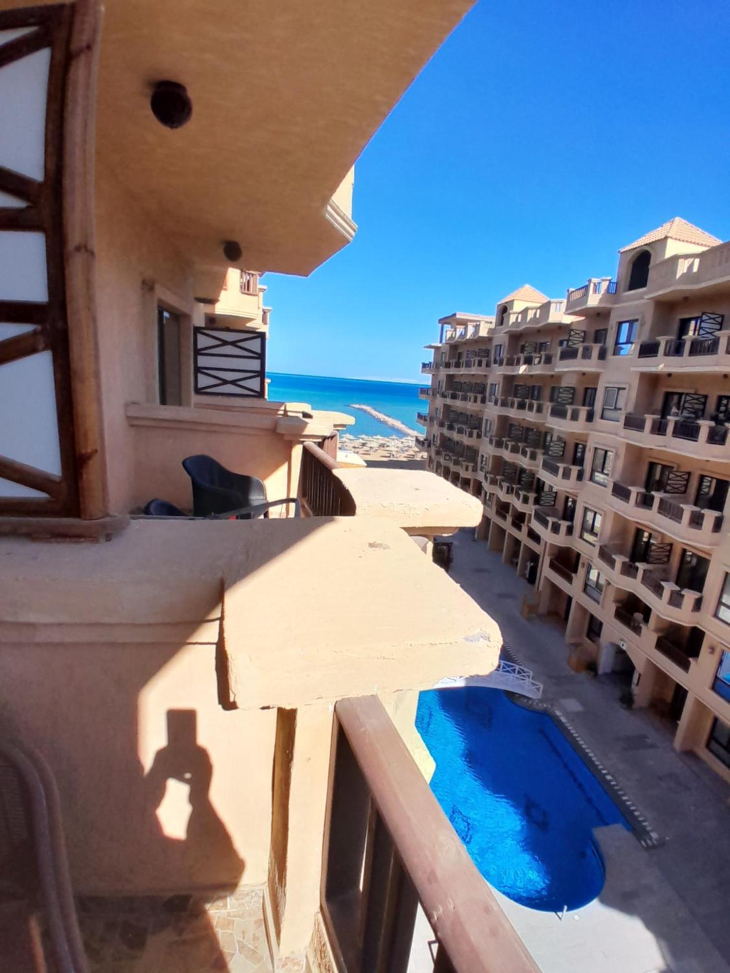 Turtles Hourghada View Sea View Pool Private Jacuzzi Pools Air-conditioned Restaurant On The Jacuzzi Security And A Large Sunny Balcony Aparthotel