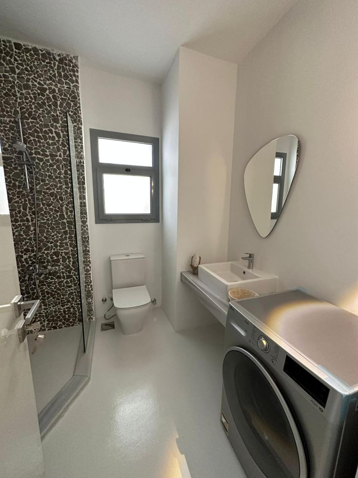 Swanlake Gouna, 3 Bdr Ground Floor Apartment, Directly On Crystal Lagoon. Hurghada
