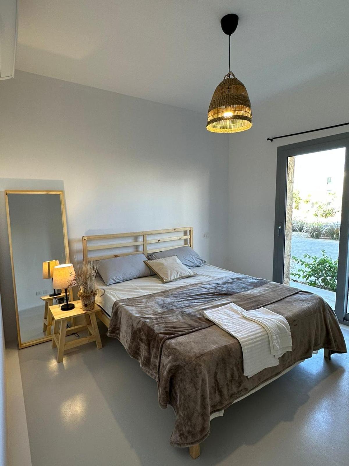 Swanlake Gouna, 3 Bdr Ground Floor Apartment, Directly On Crystal Lagoon.