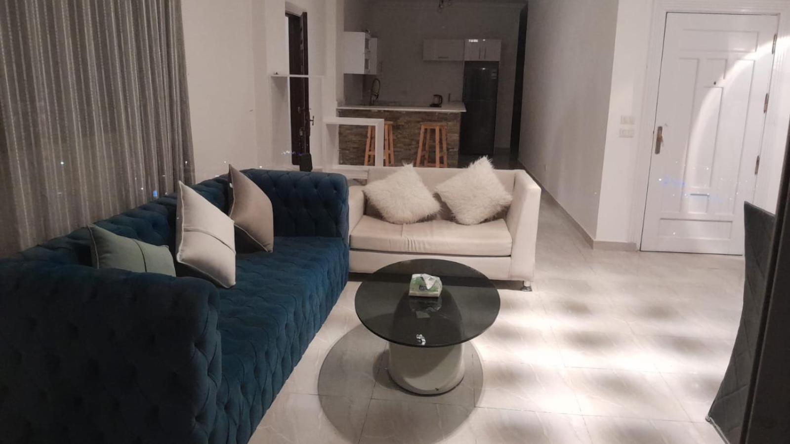 Appartement Sea View , In Center Front Of The Sea F 10