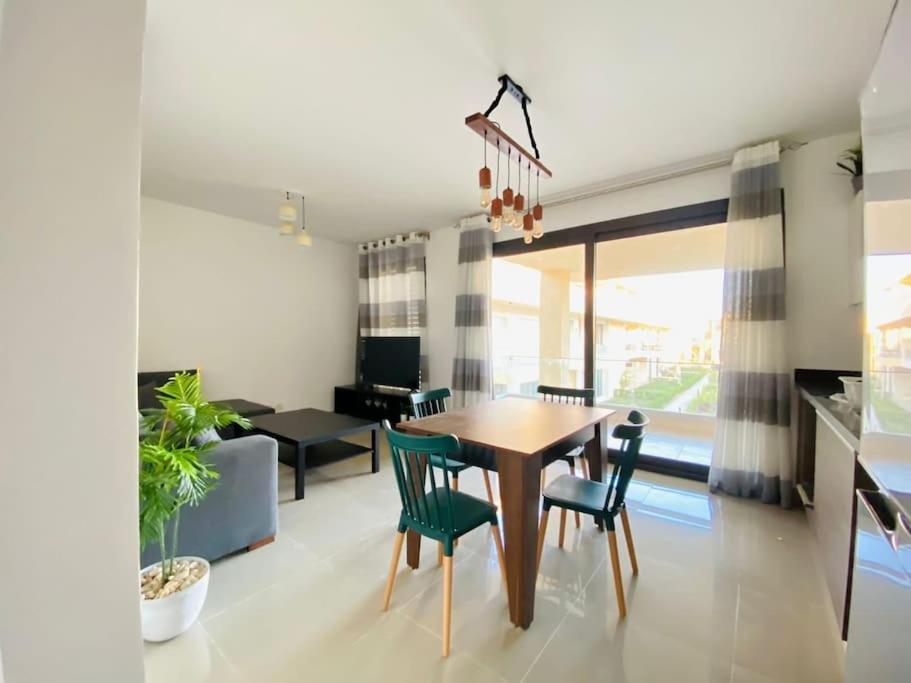 Sunny 1 Bedroom G Cribs Elgouna With Open View *