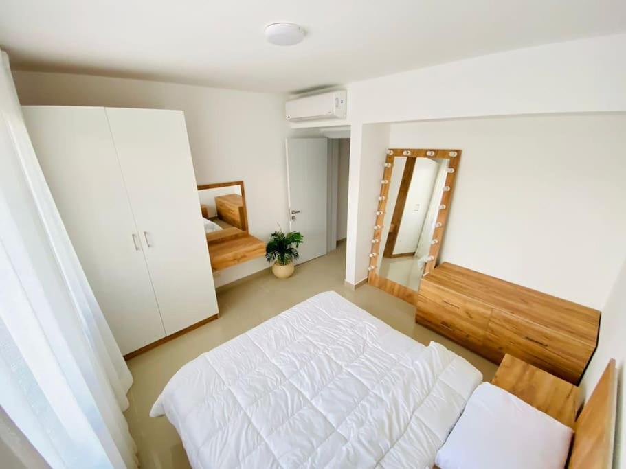 Sunny 1 Bedroom G Cribs Elgouna With Open View
