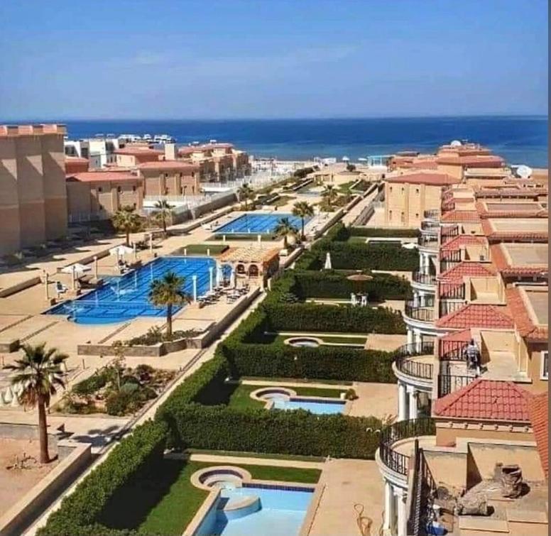 Selena Bay Apartment