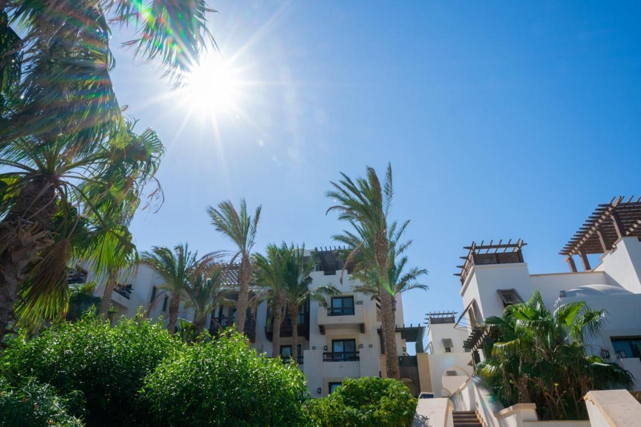 Nayah Stays, Ancient Sands Luxurious Pool Terrace *
