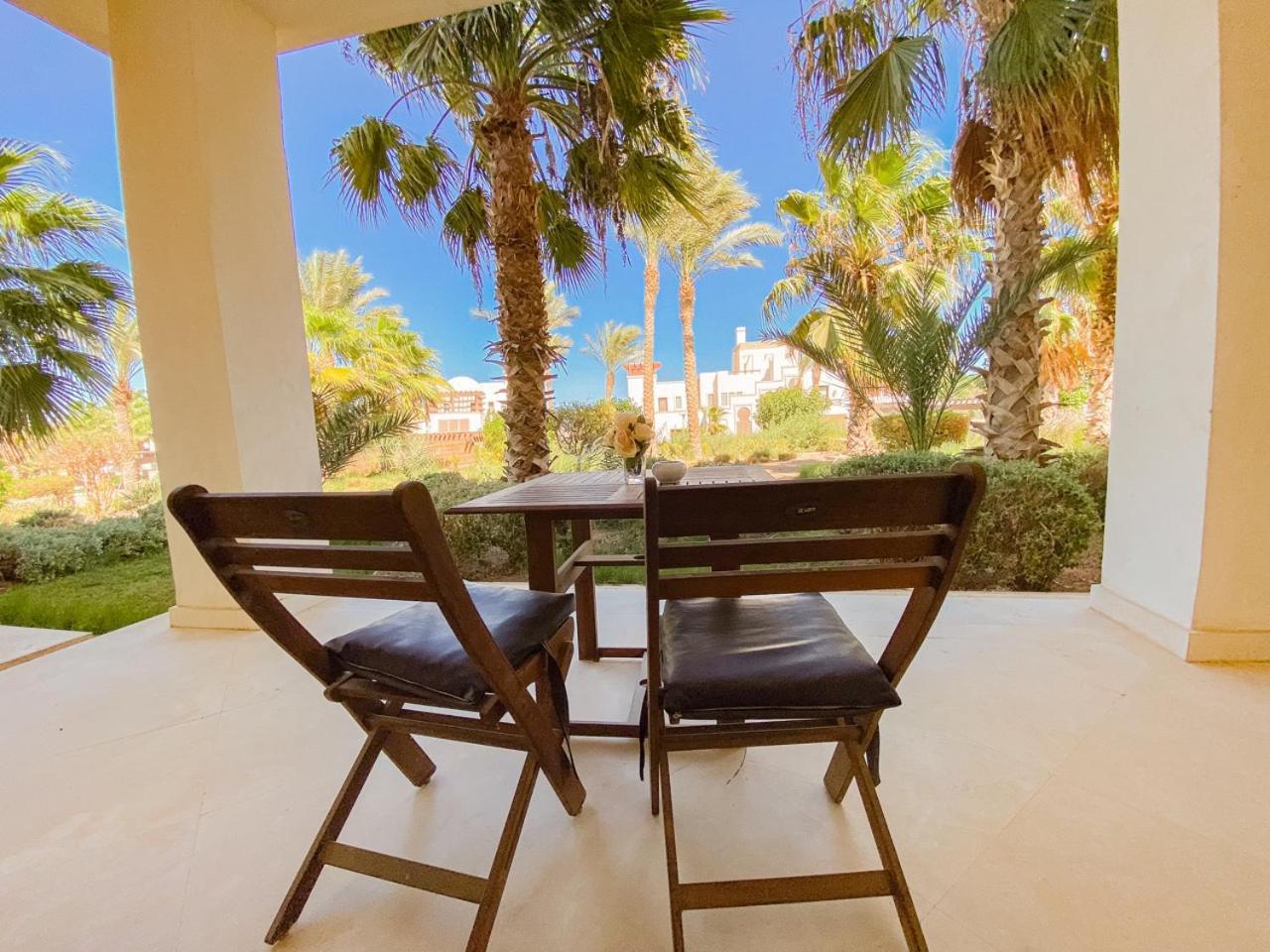 Nayah Stays, Ancient Sands Luxurious Pool Terrace Couette-café Hurghada