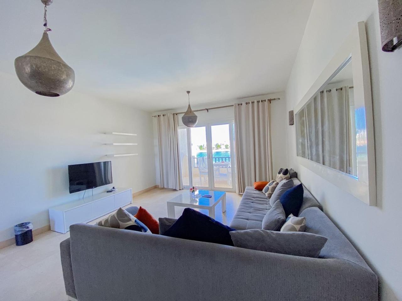 Apartamento Nayah Stays, Joubal Lagoons Flowery *