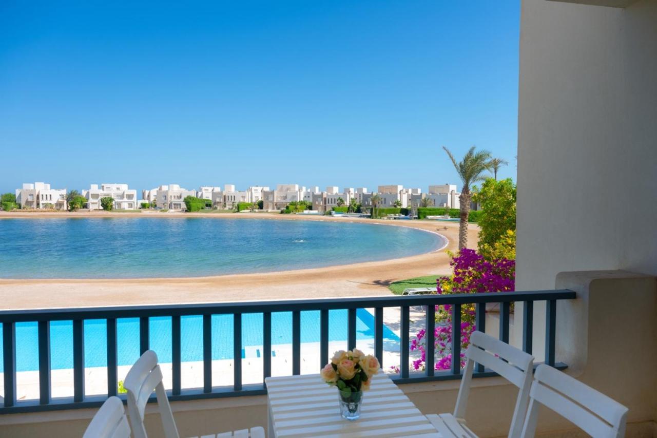 Nayah Stays, Joubal Lagoons Flowery Apartamento