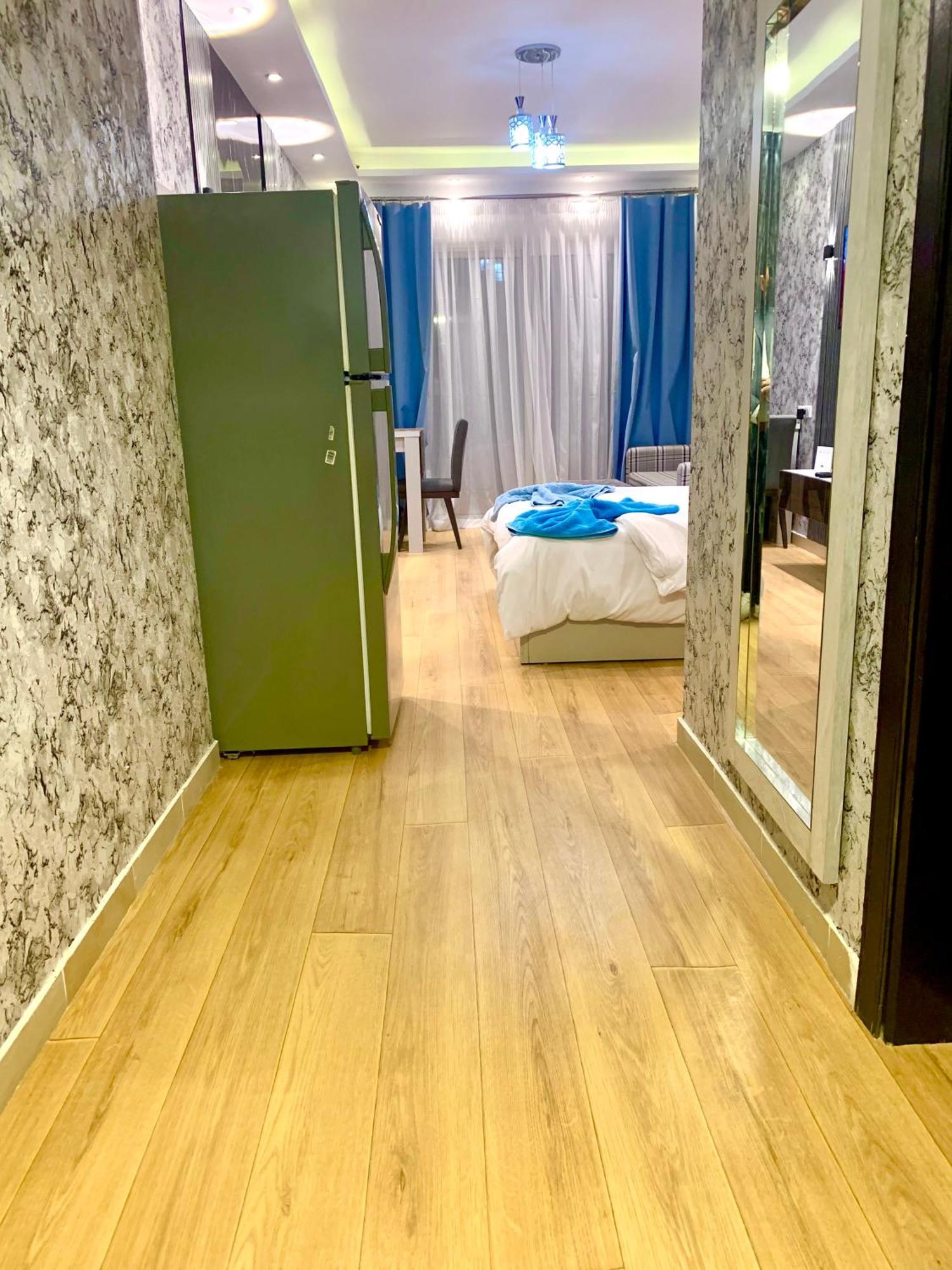 Sunny With 3 Swimming Pools Florenza Appartement