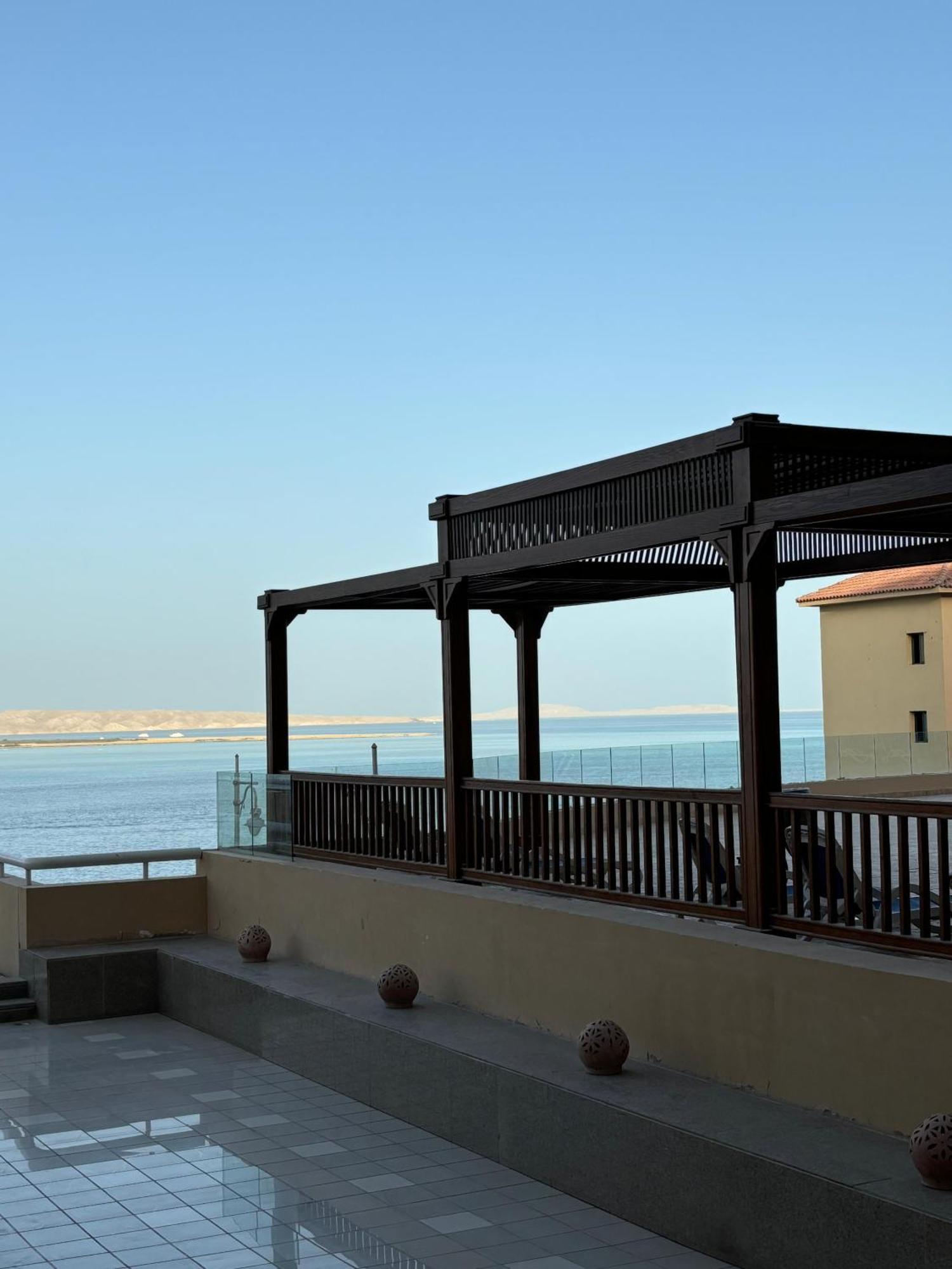 With Private & Pools Apartment