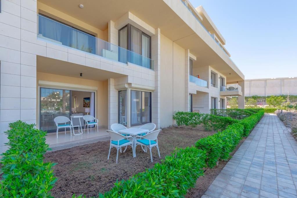 Chic 2 Bedroom Poolside At G-crib El Gouna Apartment *