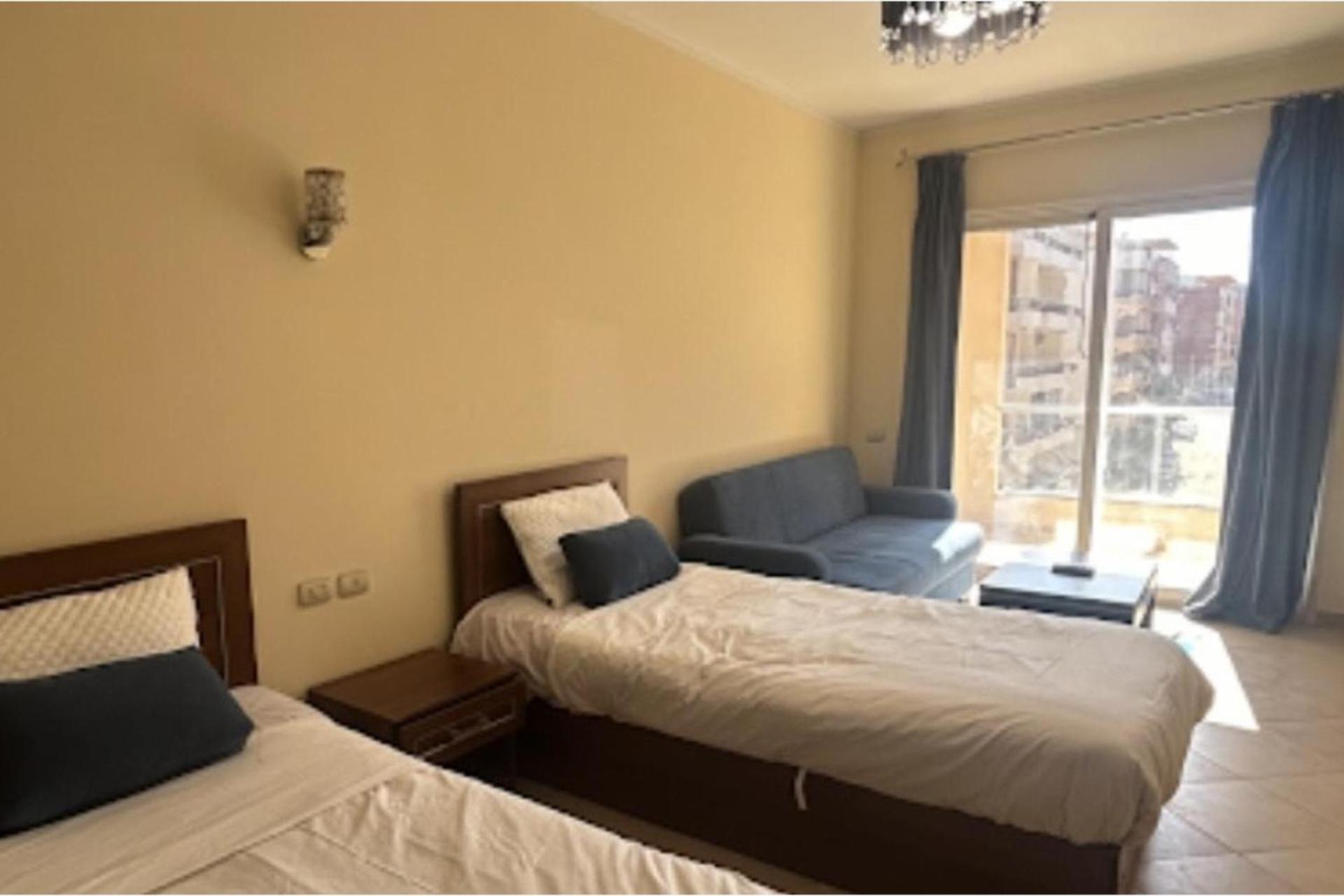 Beautiful Twin Bed With Swimming Pool *