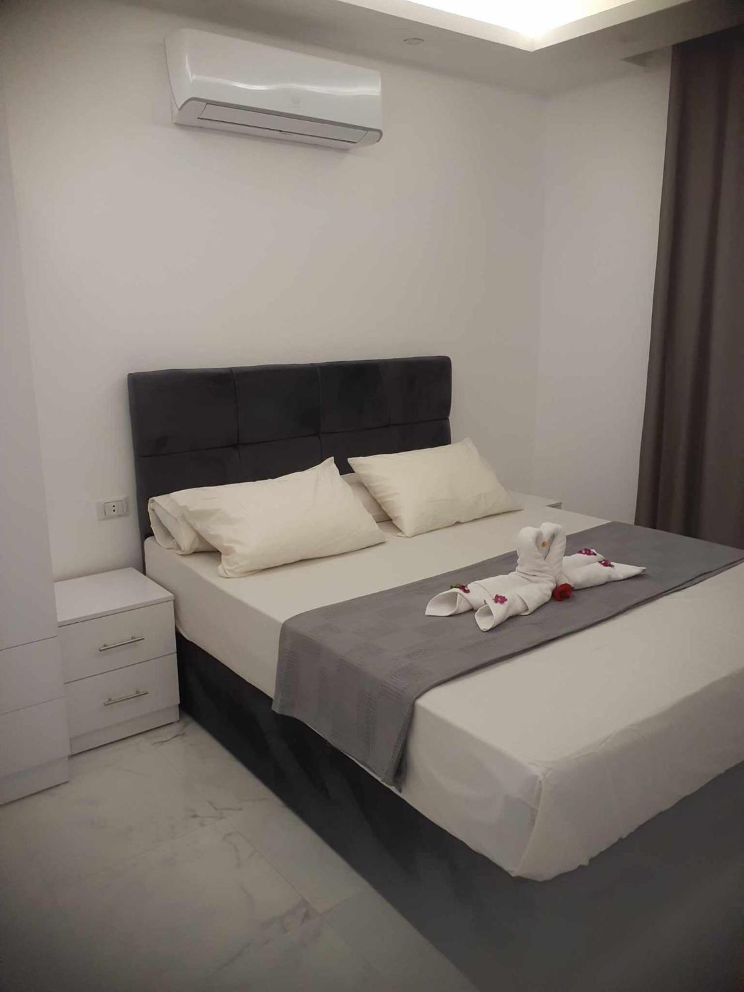 Fanadir Bay & Aqua Escape *