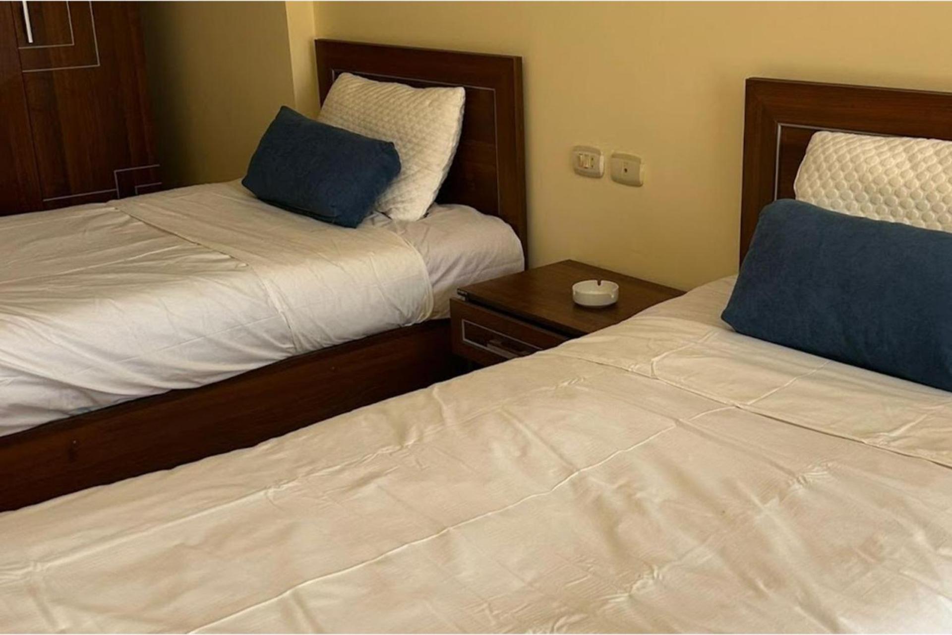 Beautiful Twin Bed With Swimming Pool Apartment