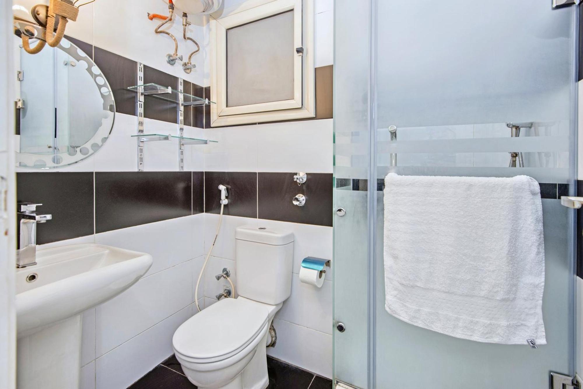 Apartment Rare New Marina Hotspot With Pool & Fast Free Wifi *