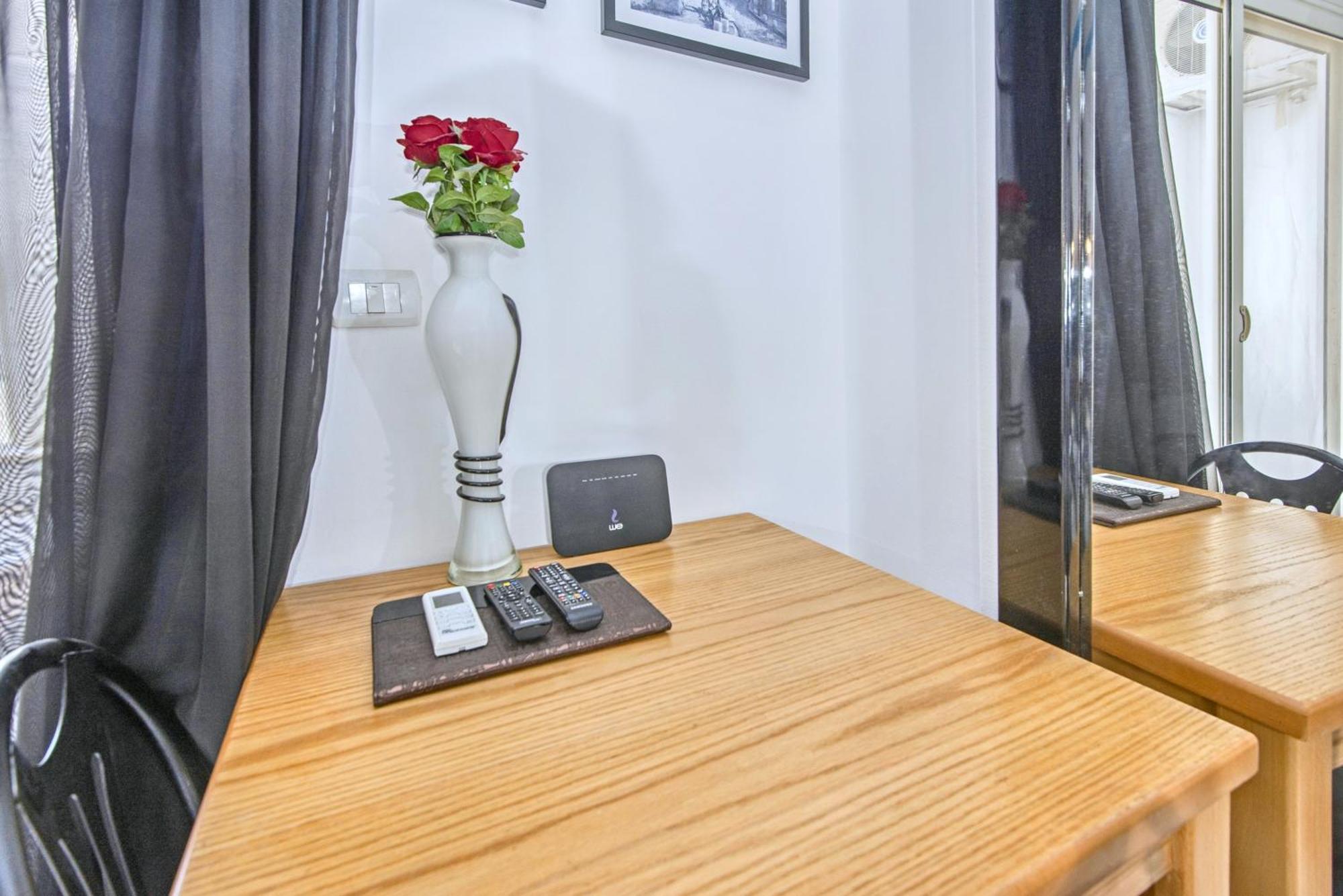 Rare New Marina Hotspot With Fast Free Wifi, Balcony & Pool Appartement Hurghada