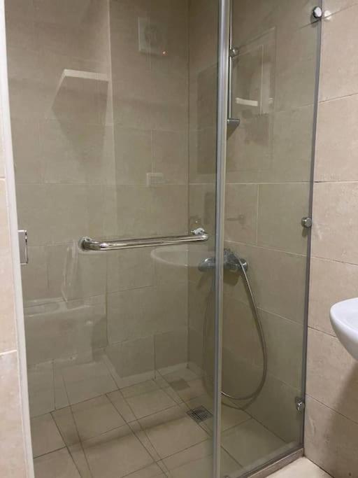 Rent Aldau Heights Vdp1 Apartment