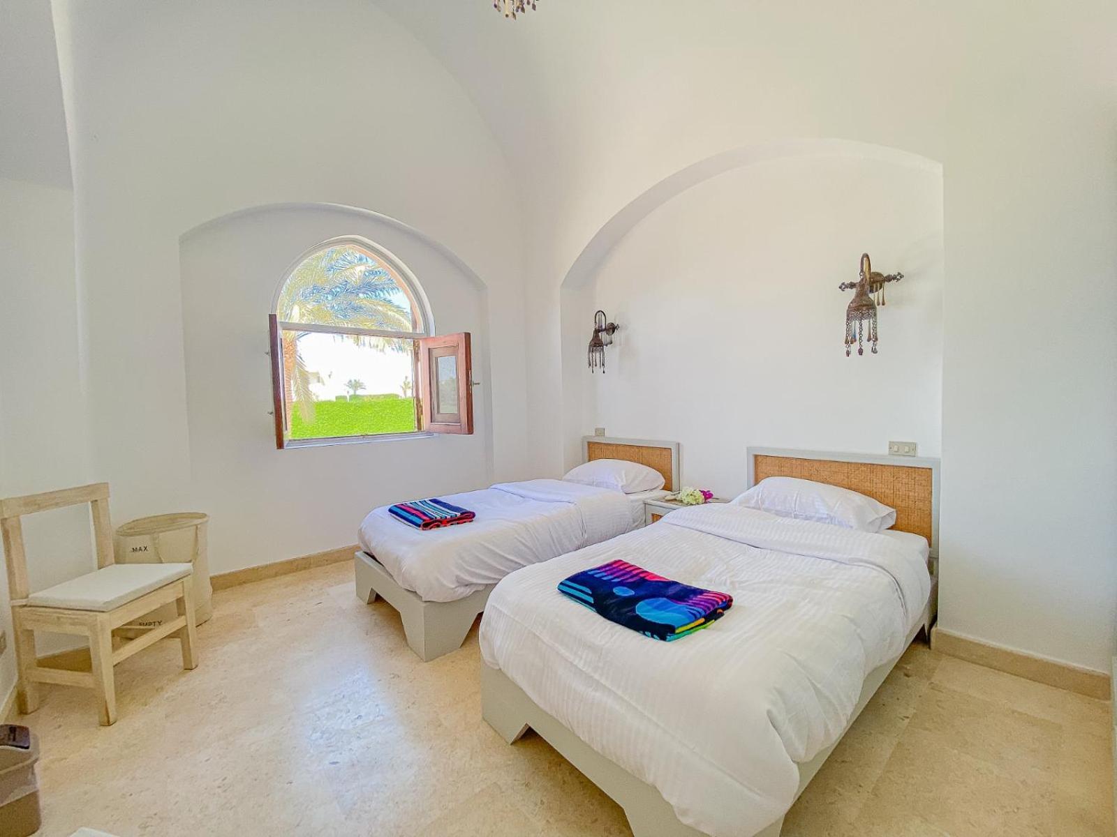 Apartment Bright With Large Balcony & Lagoon