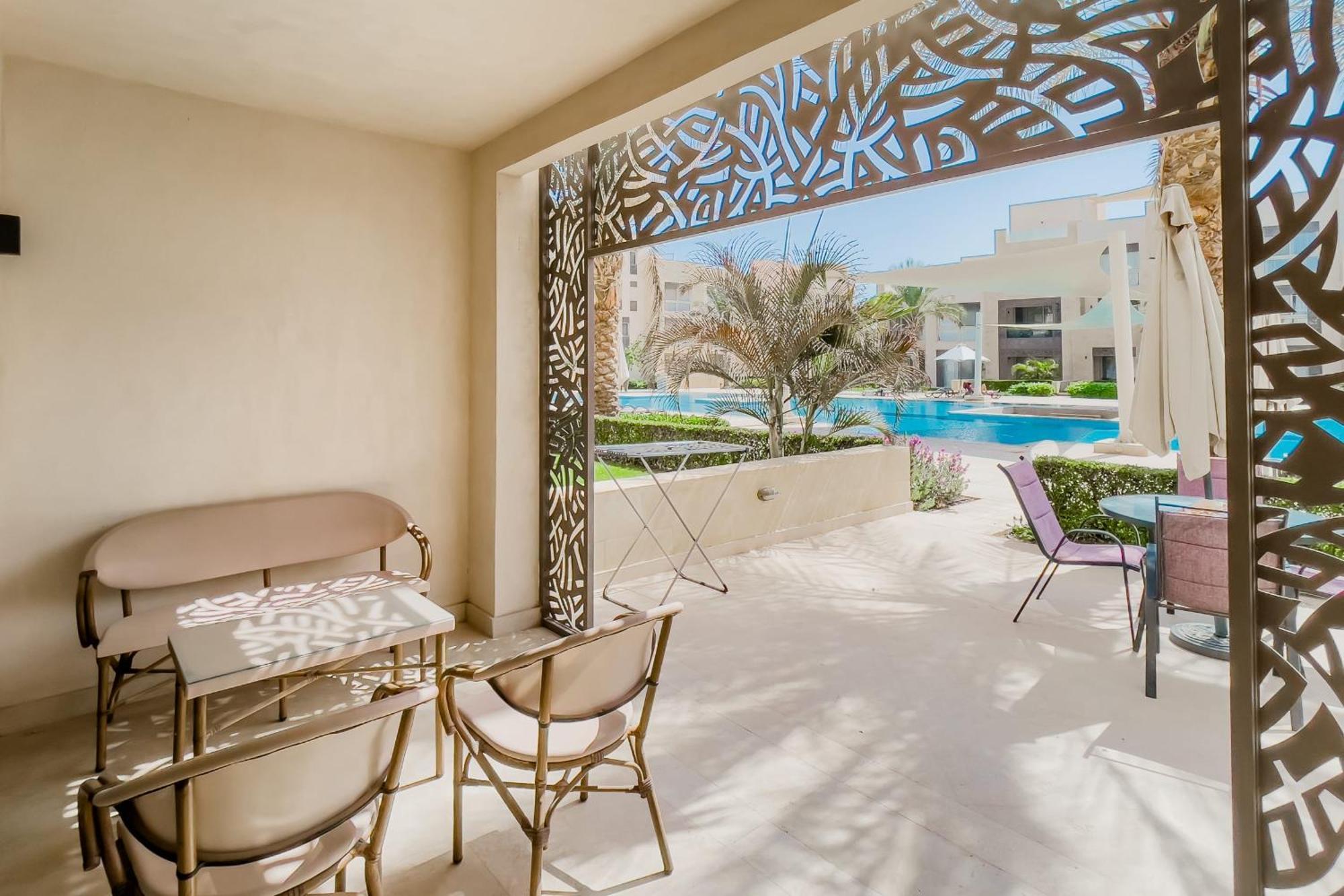 Apartment Scenic Pool Front 1 Bdr Mangroovy Free Pool & Hurghada