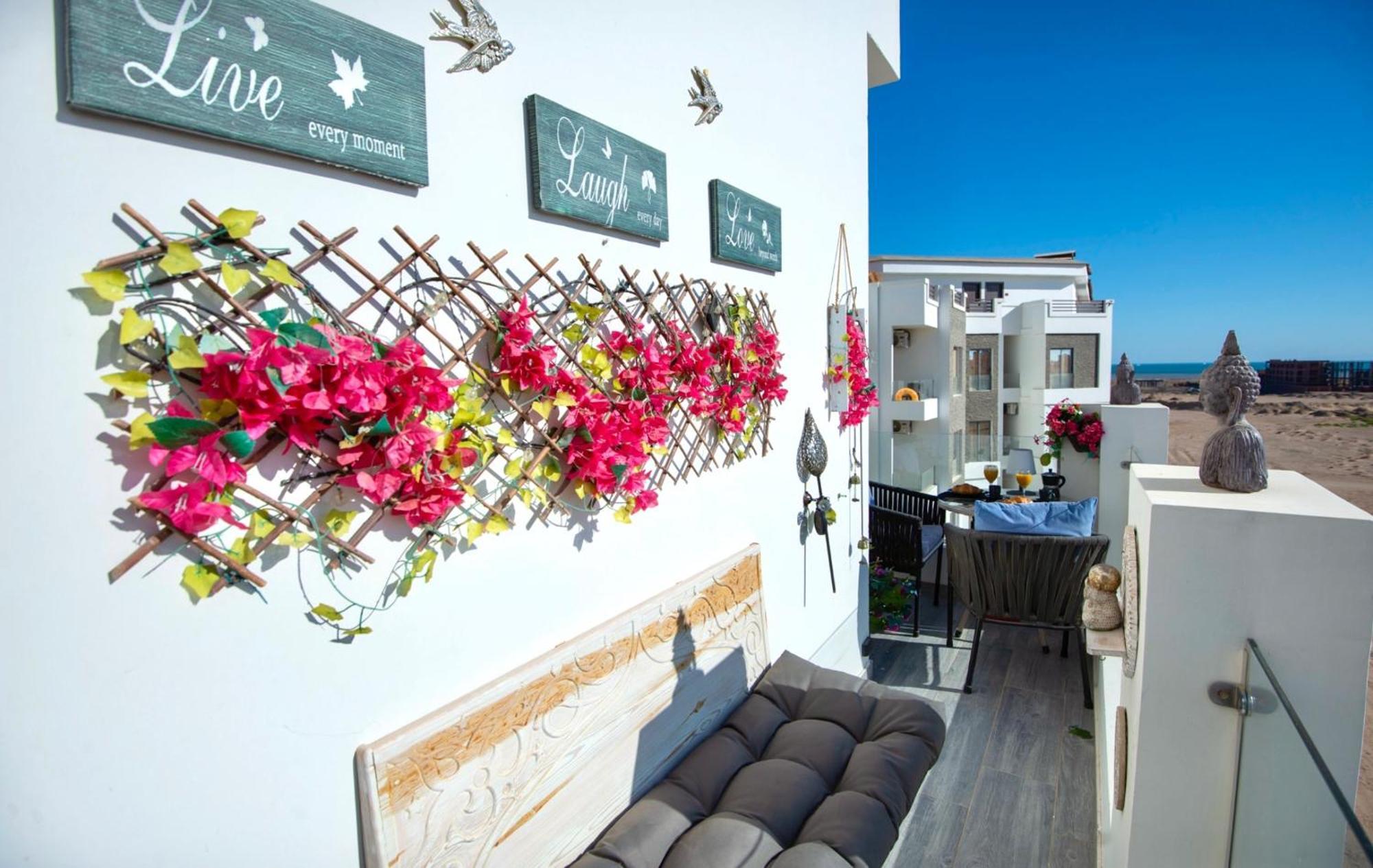 Heavenly 95m Luxury In Boutique Wifi Apartment