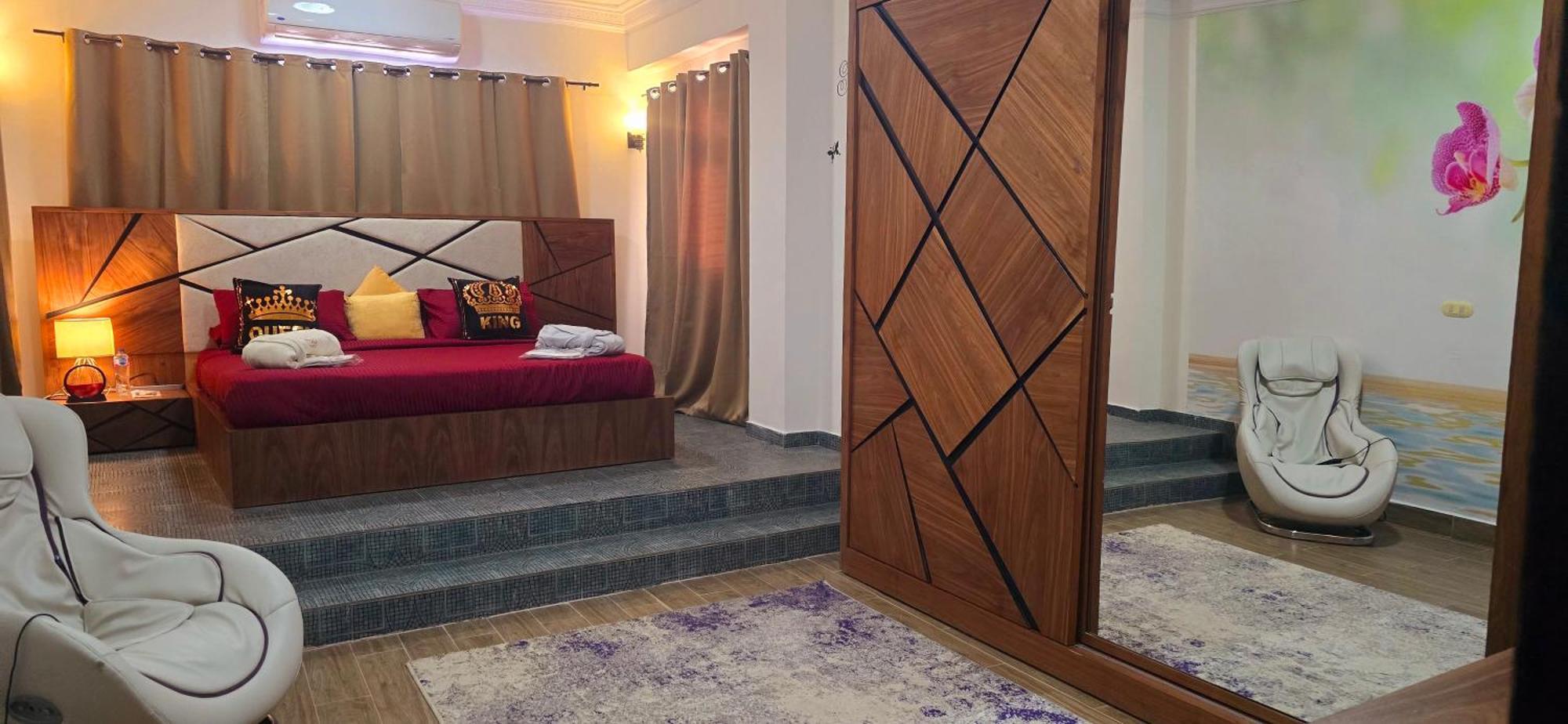 Luxury Royal Blue Family 8pers Private Pool Villa Hurghada