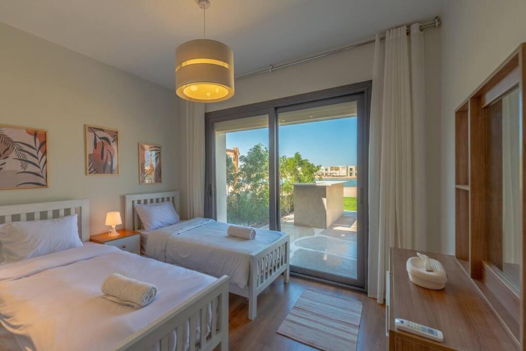 Charming 2-lvl 3br Lagoon In Shedwan El Gouna, Pool Access Apartment *