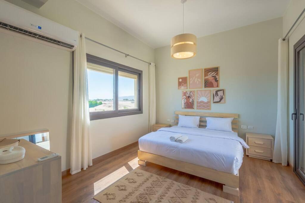 Charming 2-lvl 3br Lagoon In Shedwan El Gouna, Pool Access Apartment