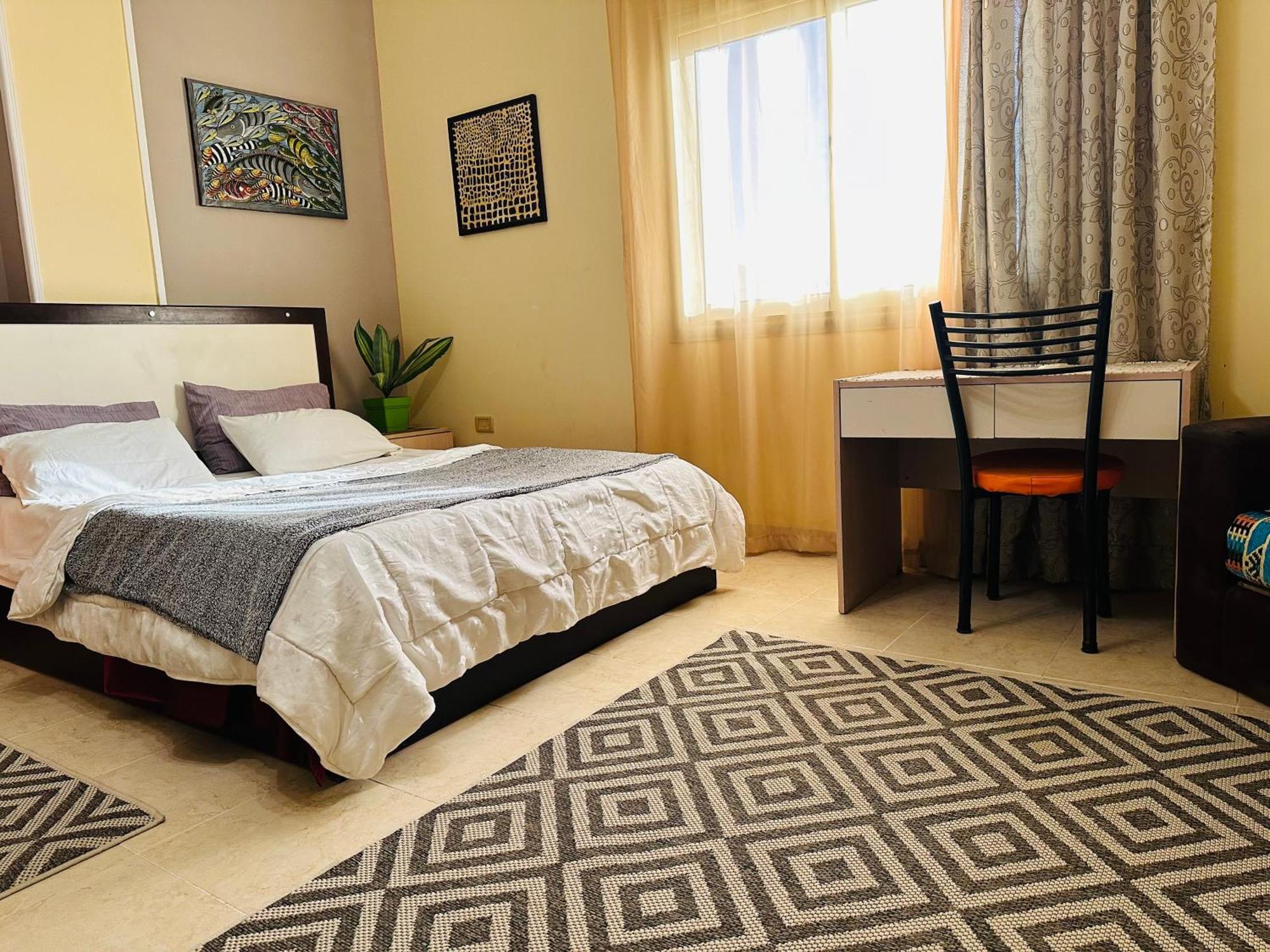 Apartment Safari With Wi Fi Center