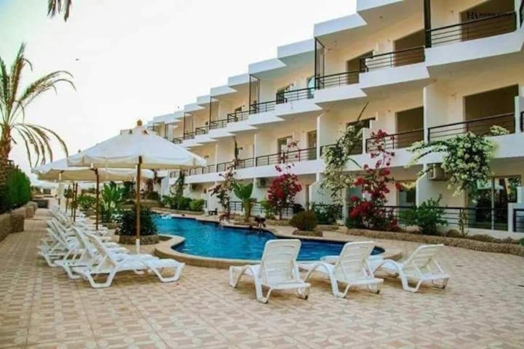 Capitan House Beside Bellagio 5 Minutes From El Gouna Apartment