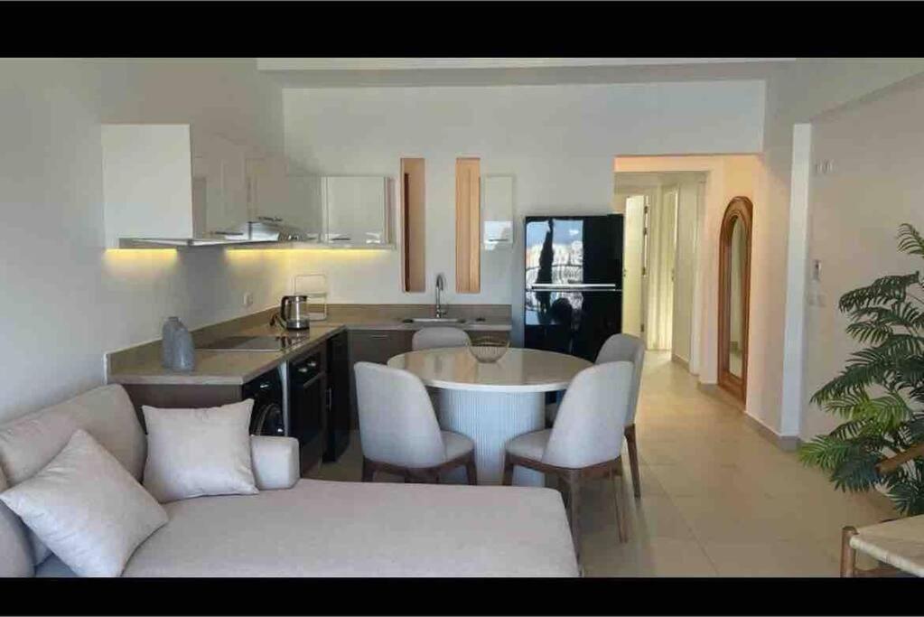 3 Bedrooms With Roof In Makadi * Hurghada