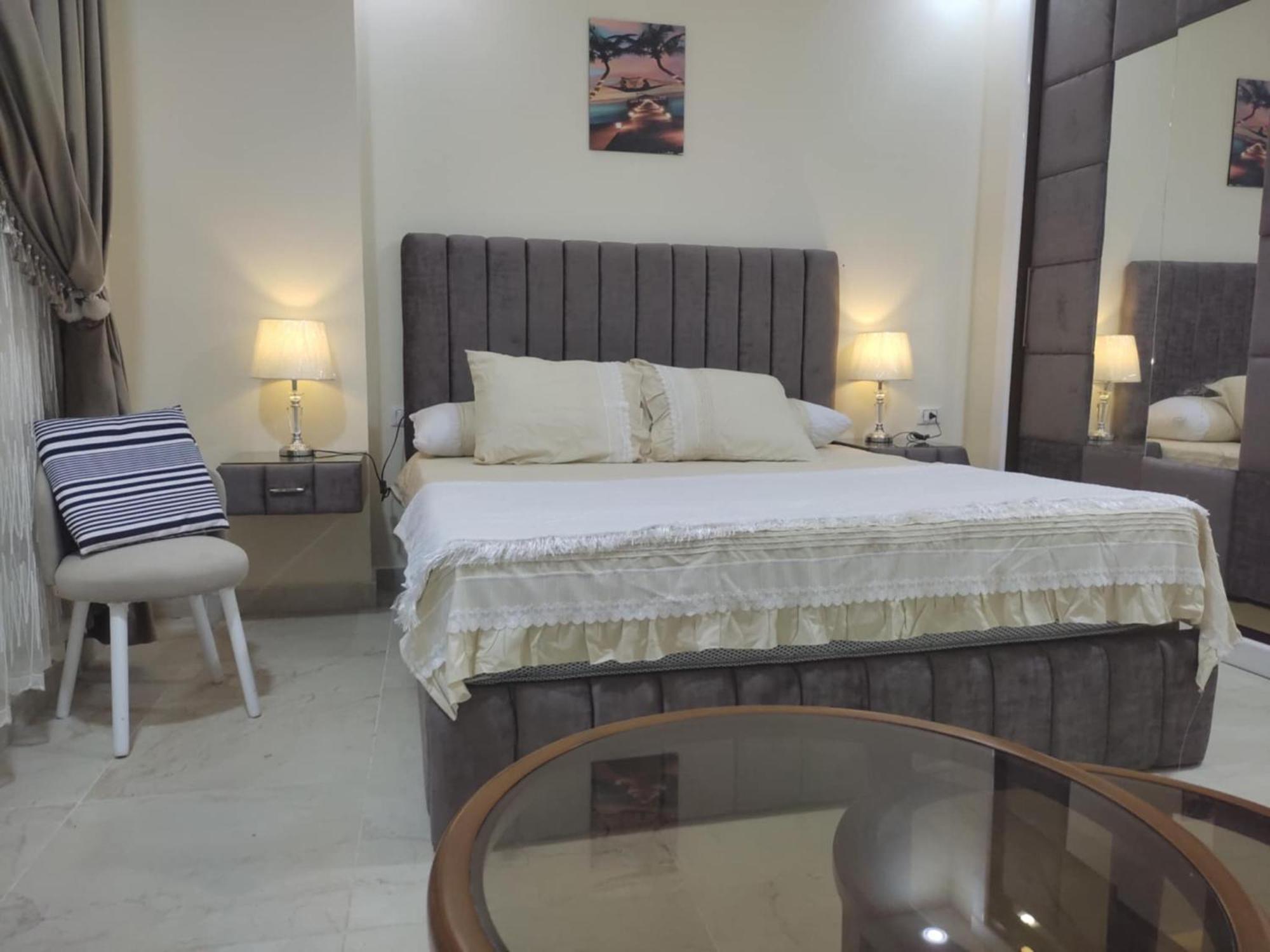Aparthotel Maison