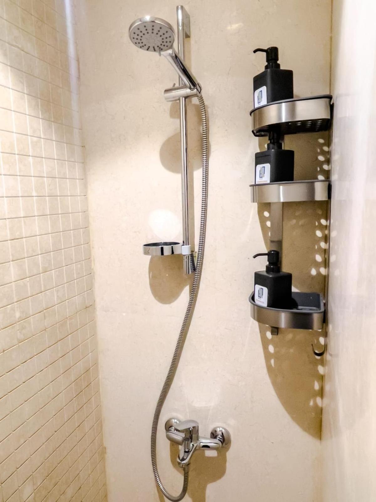 Roomy & Relaxed 1bdr Mangroovy Free & Pool Apartment *