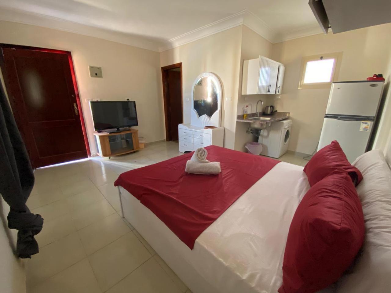 Apartment For Daily Rent *