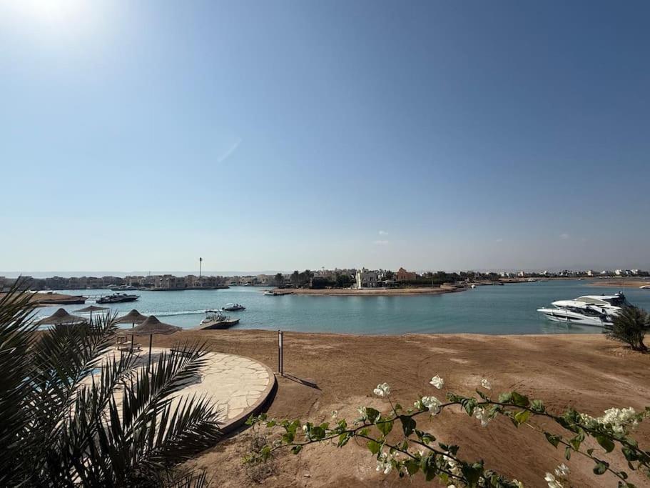 The Charming Beachfront Retreat In Fanadir * Hurghada