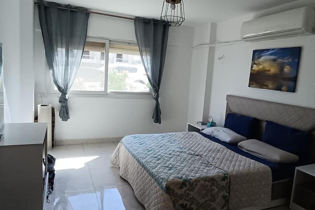 Apartment Cozy 1 Bedroom Seaview Escape *