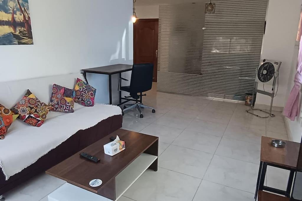 Cozy 1 Bedroom Seaview Escape Apartment *