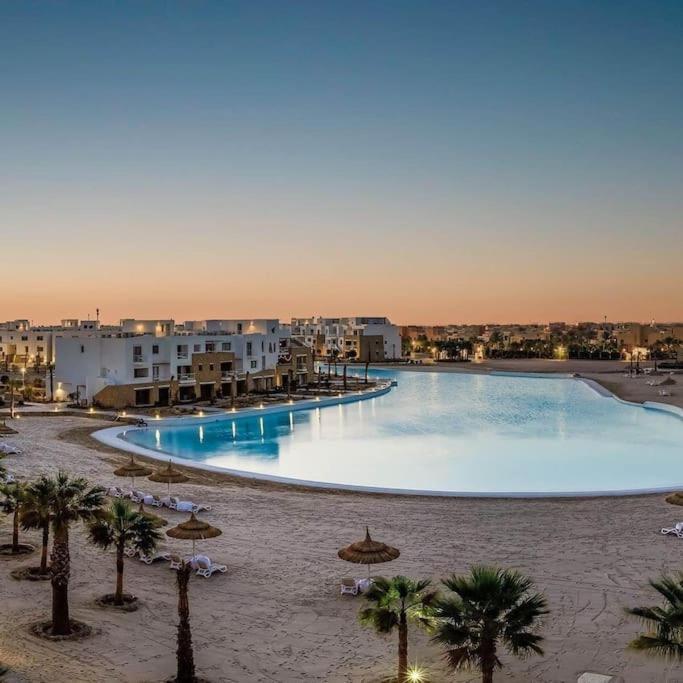 Modern At El Gouna Swan Compound With Swimable Lagoon View * Hurghada