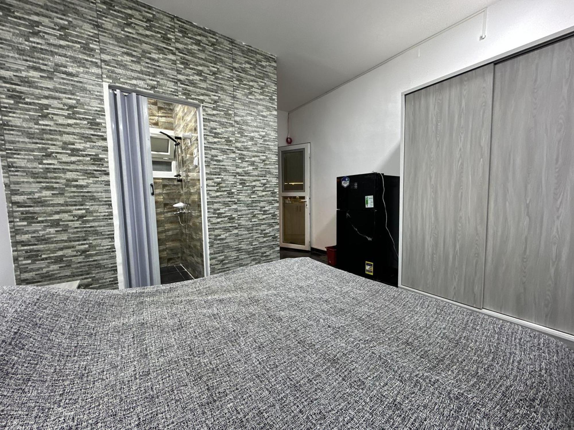 Falcon Loft Sheraton Road
