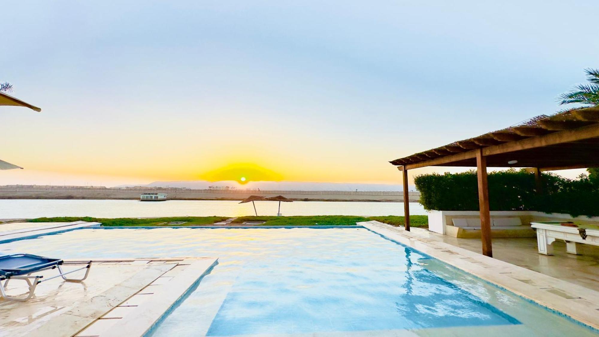 Luxury 4 Bedroom With A Heated Pool * Hurghada