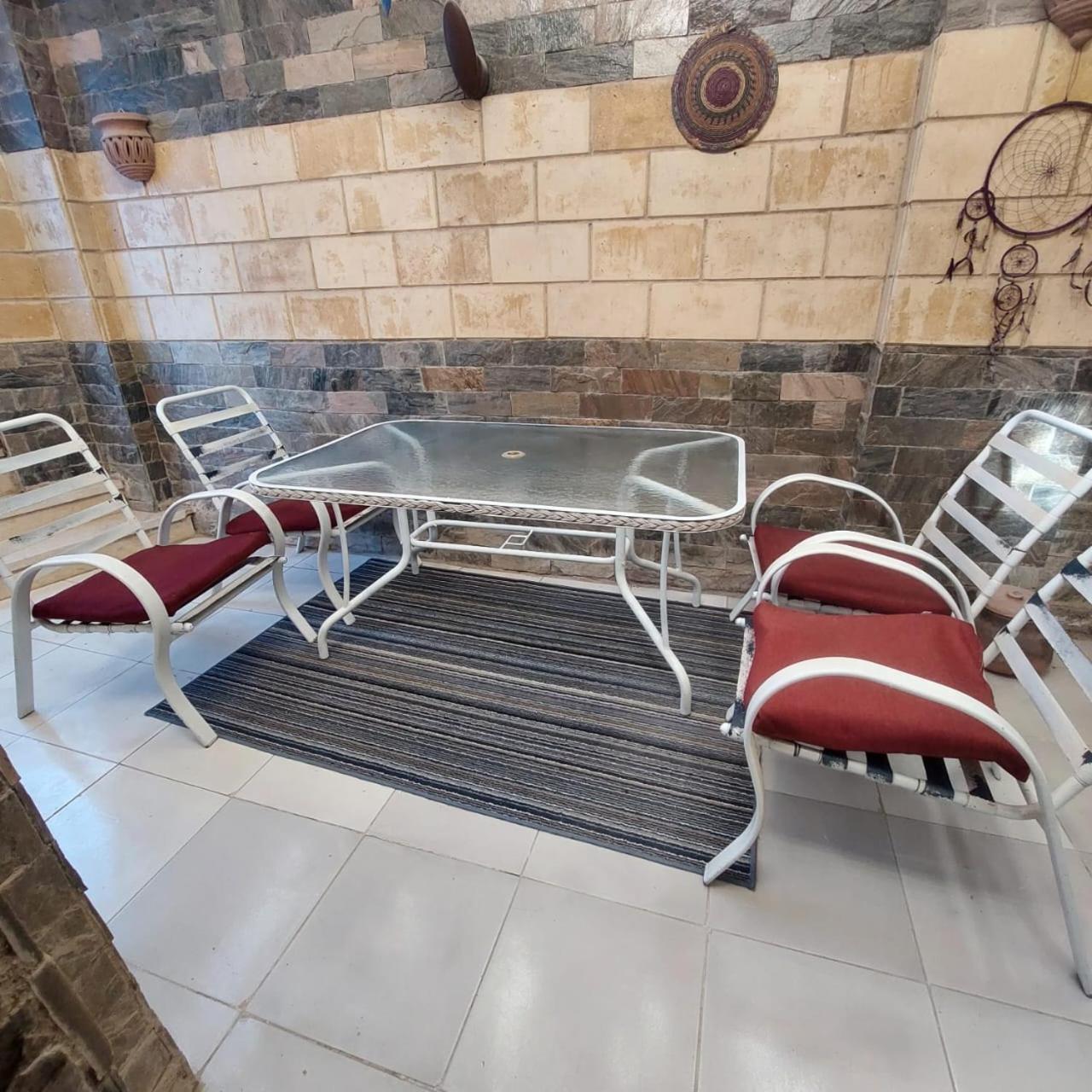 Marina 2 Bedroom Flat Apartment Hurghada